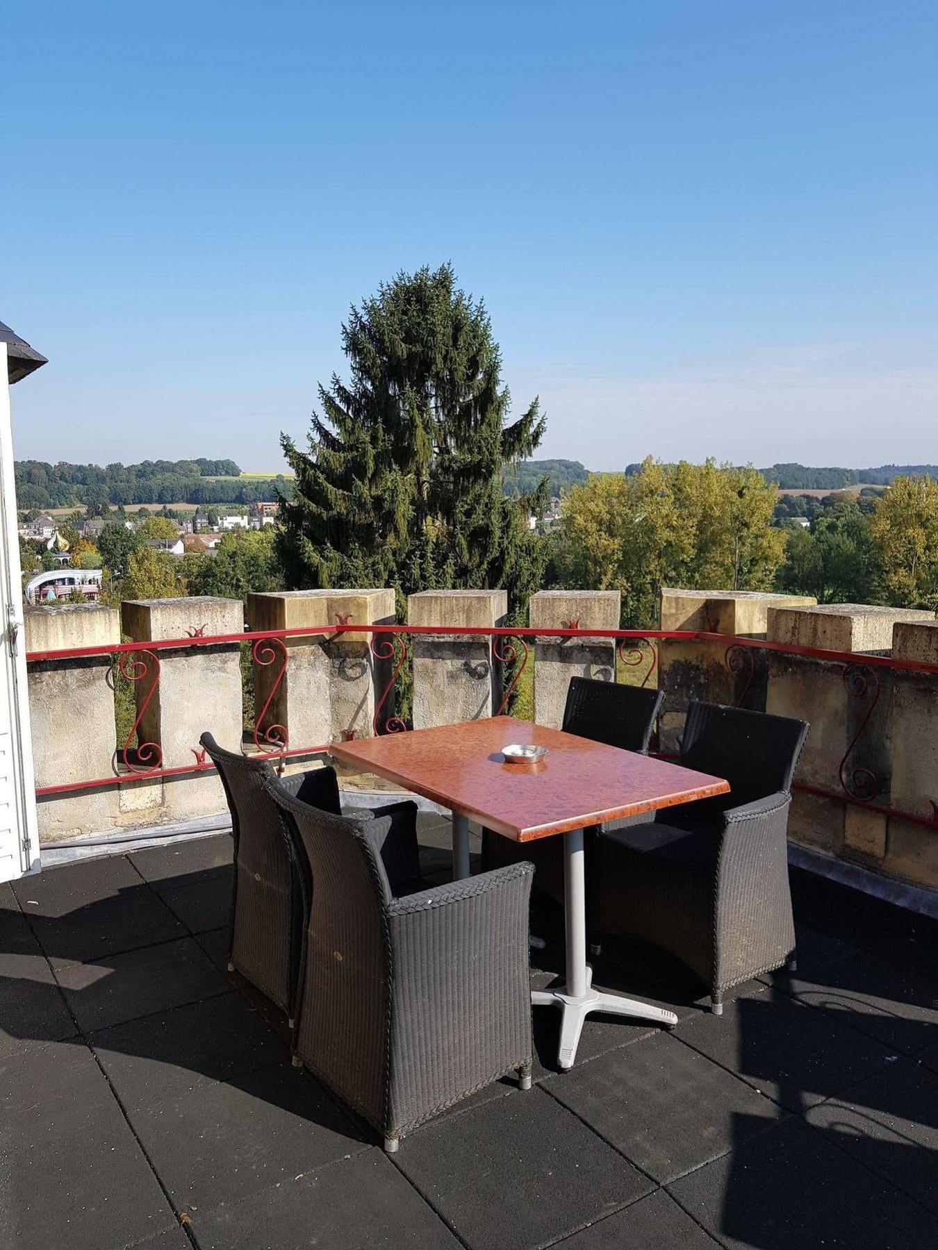 Hotel Kasteel Geulzicht Maastricht Exteriör bild